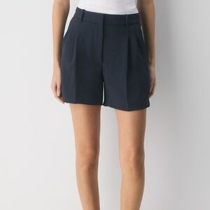 Aritzia The Effortless Short™ Mid-Thigh - Crepette™